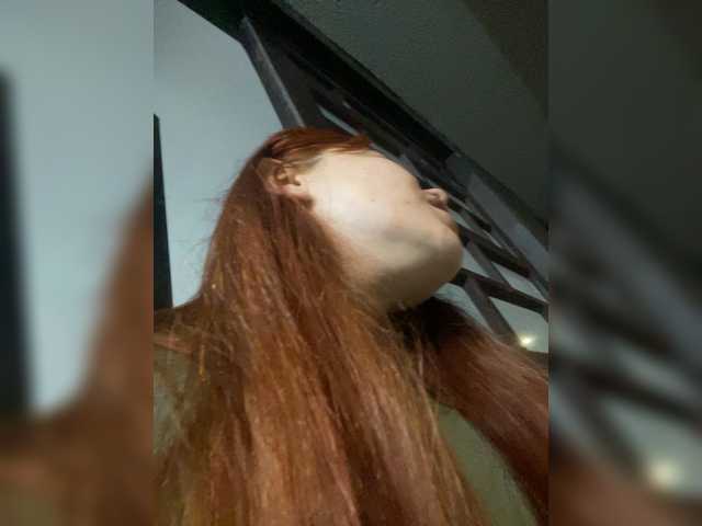 Pamela-Velvet live cam