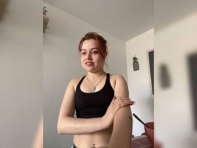 Pamela-Velvet live webcam show