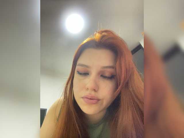 Pamela-Velvet live cam