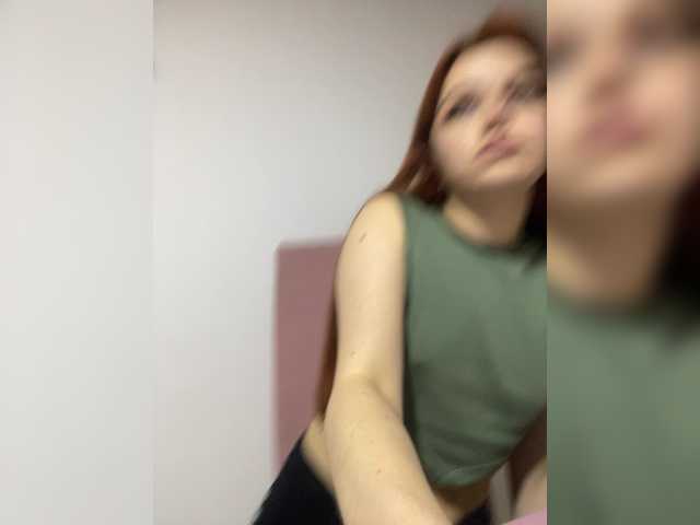 Pamela-Velvet live cam