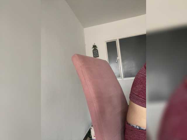 Pamela-Velvet live webcam show