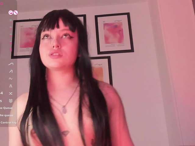 Pamela-Velvet live webcam show
