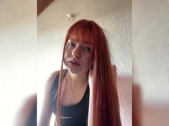 Pamela-Velvet webcam