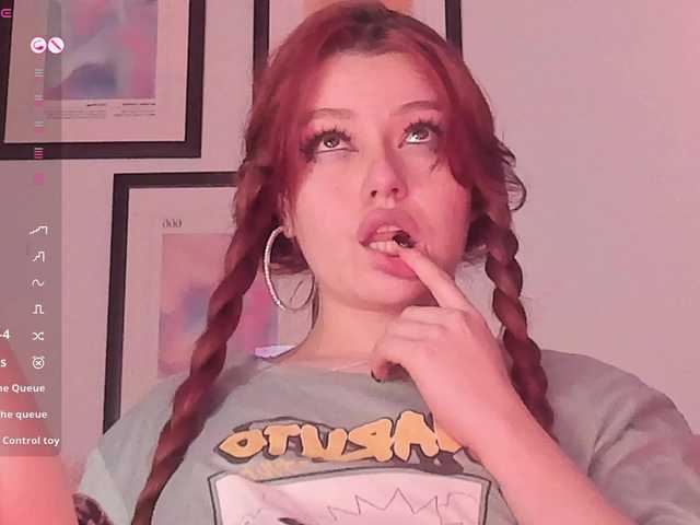 Pamela-Velvet live webcam show