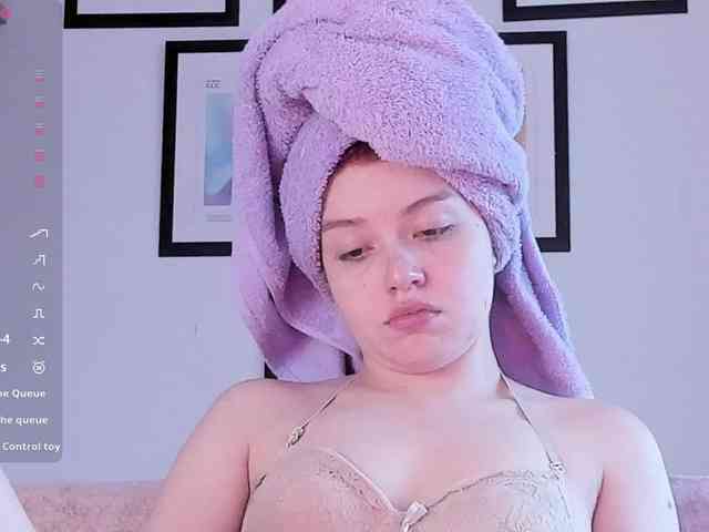 Pamela-Velvet webcam