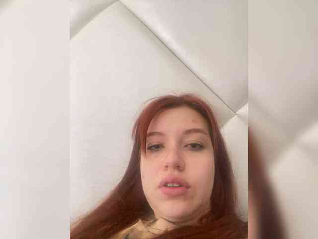 Pamela-Velvet Pamela-Velvet