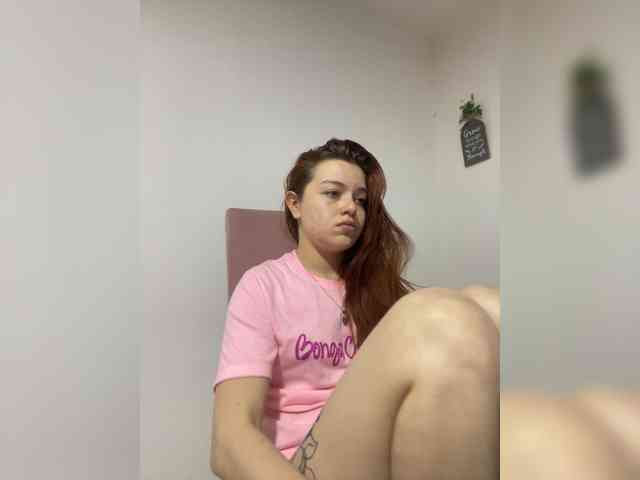 Pamela-Velvet webcam