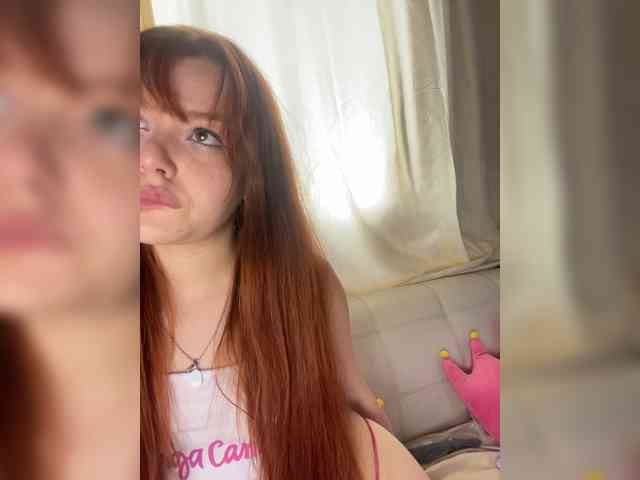 Pamela-Velvet webcam