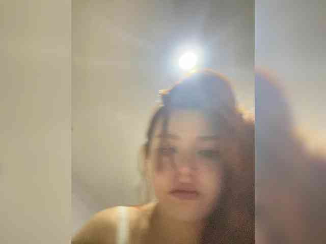 Pamela-Velvet webcam
