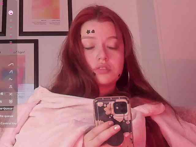 Pamela-Velvet webcam