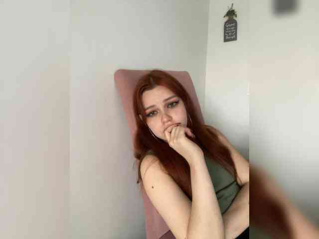 Pamela-Velvet webcam