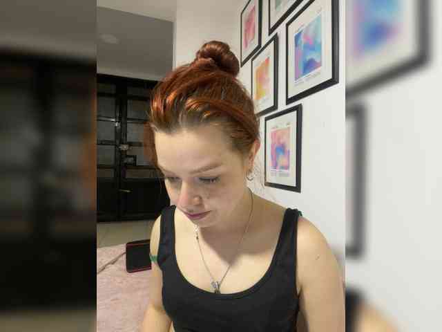 Pamela-Velvet webcam