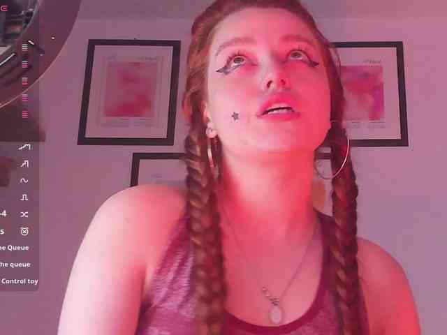 Pamela-Velvet webcam