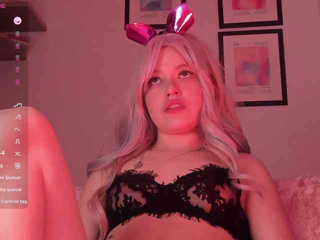 Pamela-Velvet webcam