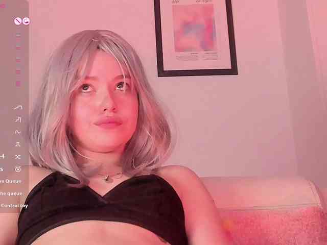 Pamela-Velvet webcam