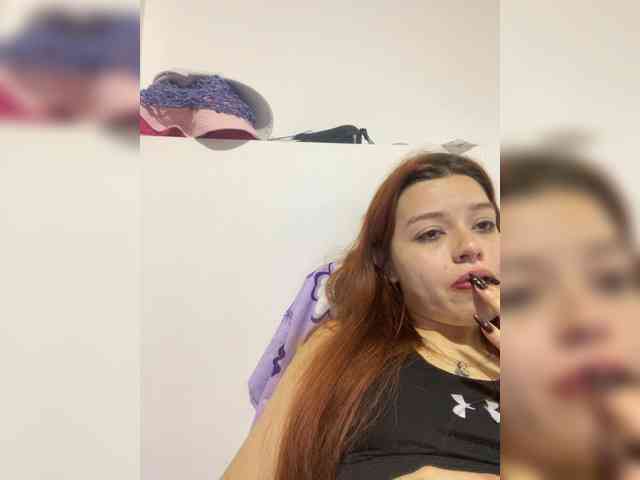 Pamela-Velvet webcam