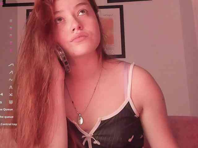 Pamela-Velvet webcam