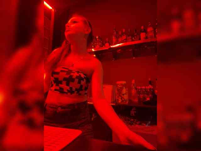Pamela-Velvet