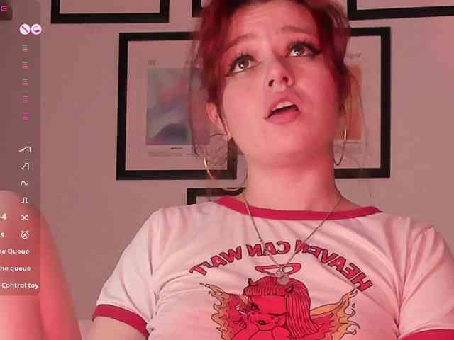 Pamela-Velvet webcam