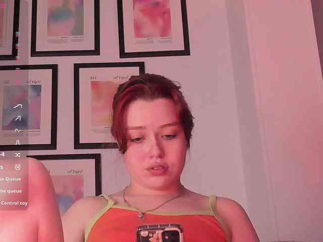 Pamela-Velvet Pamela-Velvet
