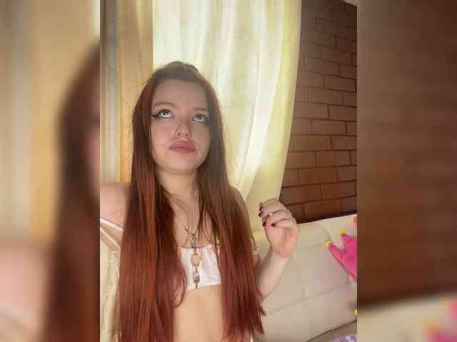 Pamela-Velvet webcam