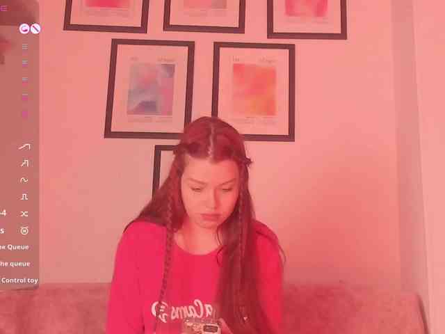 Pamela-Velvet webcam
