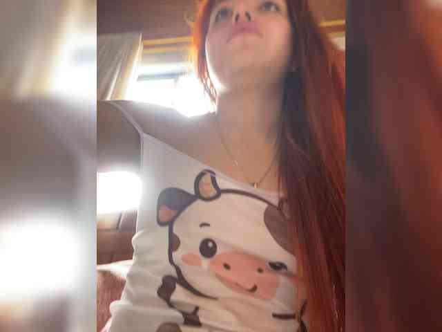 Pamela-Velvet webcam