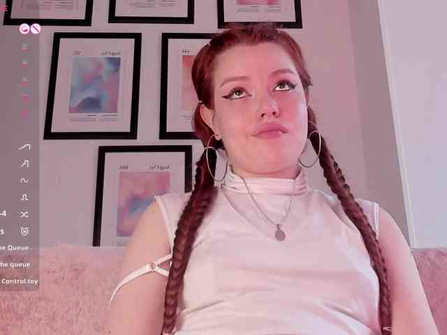 Pamela-Velvet webcam