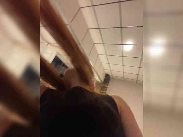 Pamela-Velvet webcam