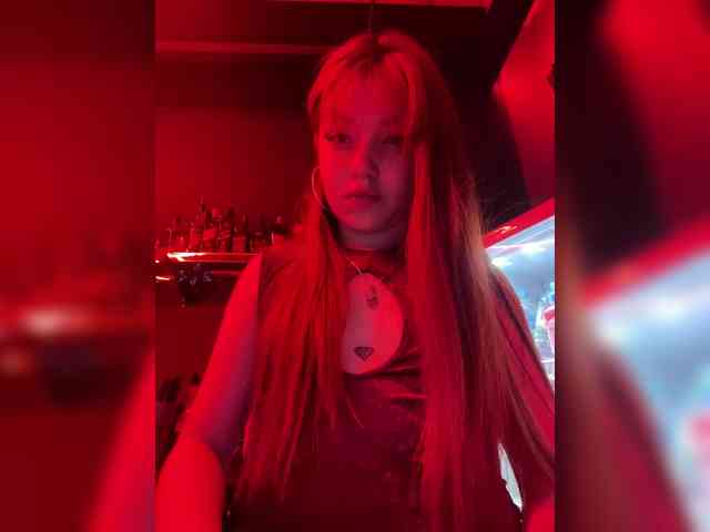 Pamela-Velvet webcam