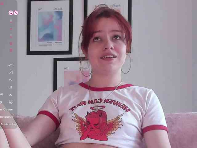 Pamela-Velvet webcam