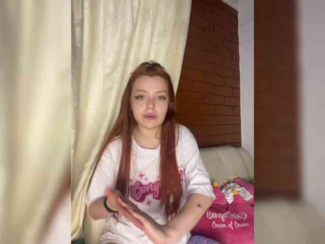 Pamela-Velvet webcam