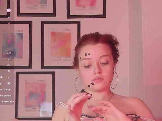Pamela-Velvet webcam