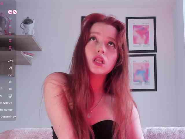 Pamela-Velvet webcam