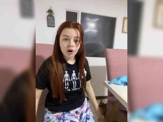Pamela-Velvet webcam