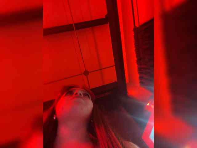 Pamela-Velvet webcam