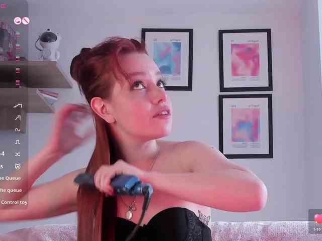 Pamela-Velvet webcam