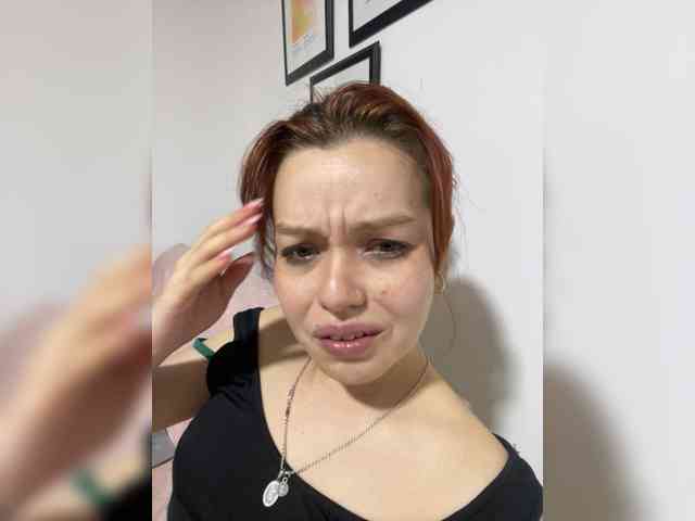 Pamela-Velvet webcam