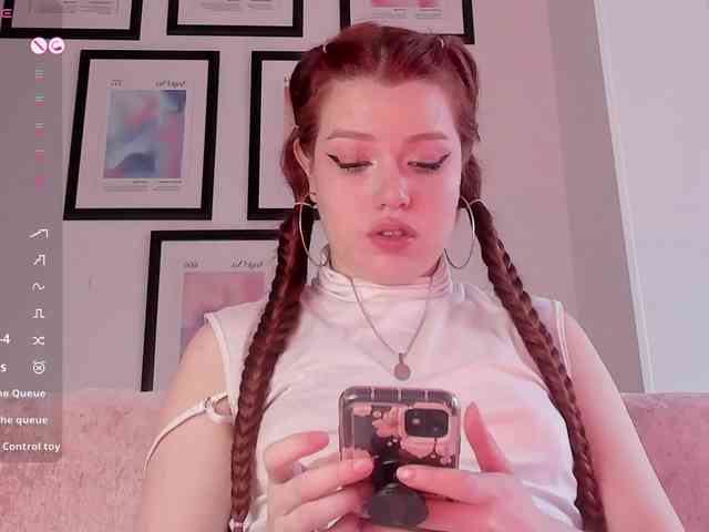 Pamela-Velvet webcam