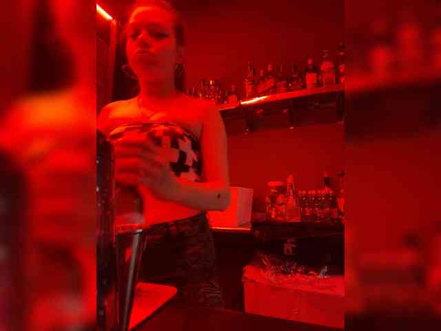 Pamela-Velvet
