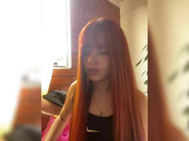 Pamela-Velvet webcam