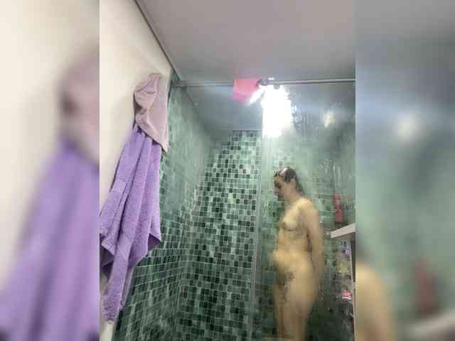 Pamela-Velvet webcam