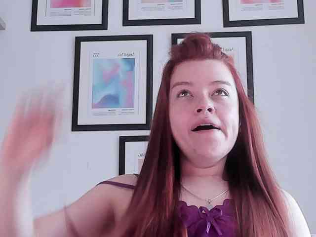 Pamela-Velvet webcam