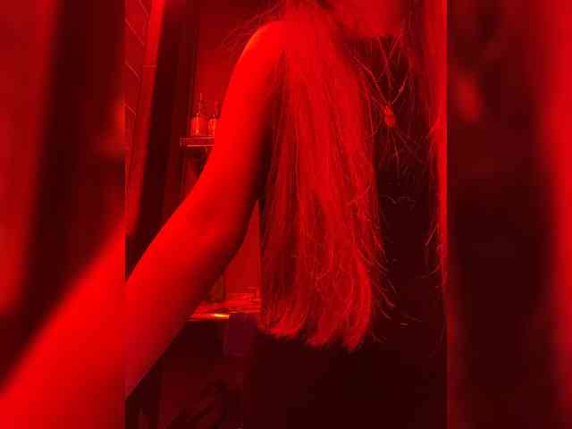 Pamela-Velvet webcam