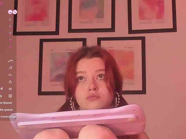 Pamela-Velvet webcam