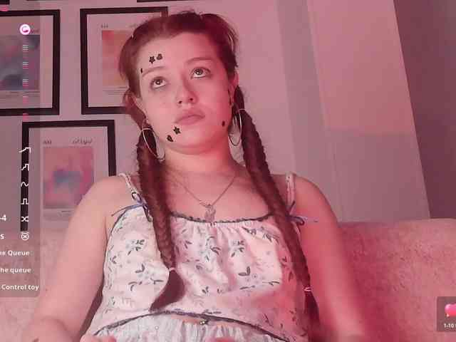 Pamela-Velvet webcam