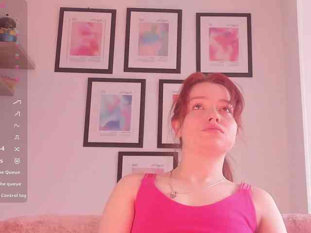 Pamela-Velvet webcam