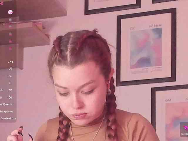 Pamela-Velvet webcam