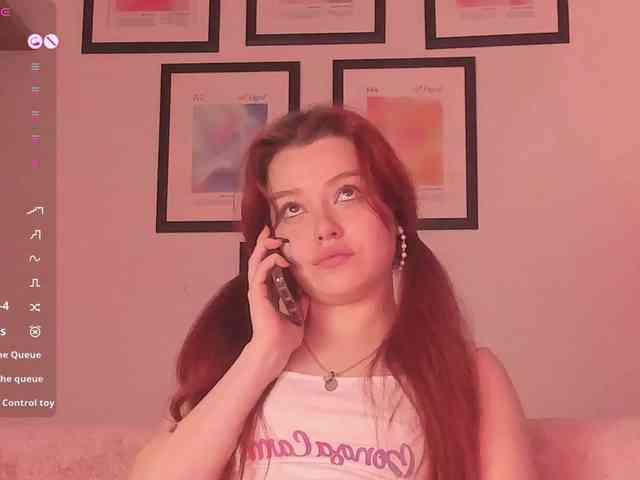 Pamela-Velvet webcam