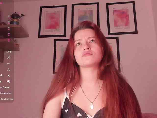 Pamela-Velvet webcam